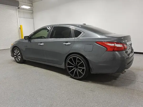 1N4AL3AP7HC159221 2017 NISSAN ALTIMA - Image 2