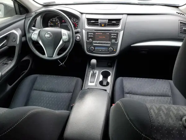 1N4AL3AP7HC160840 2017 NISSAN ALTIMA - Image 8