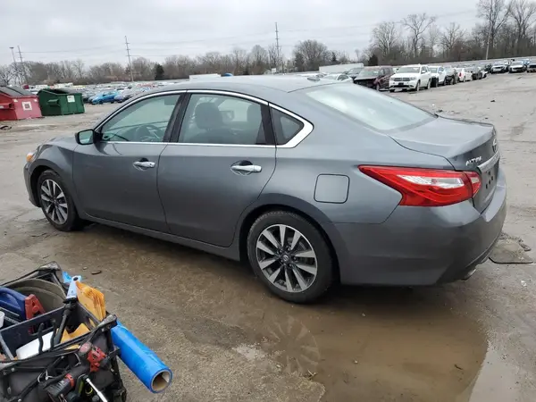 1N4AL3AP7HC161096 2017 NISSAN ALTIMA - Image 2
