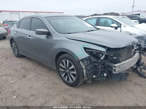 1N4AL3AP7HC161194 2017 NISSAN ALTIMA - Image 1