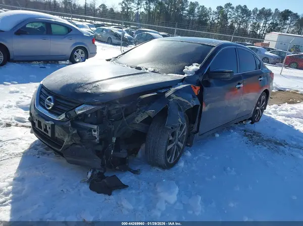 1N4AL3AP7HC163365 2017 NISSAN ALTIMA - Image 2