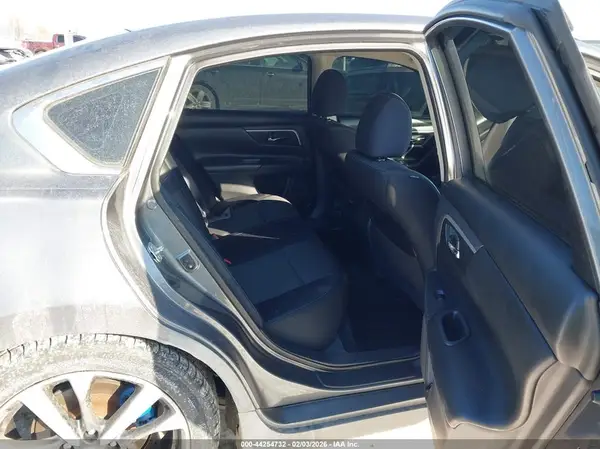 1N4AL3AP7HC163432 2017 NISSAN ALTIMA - Image 8