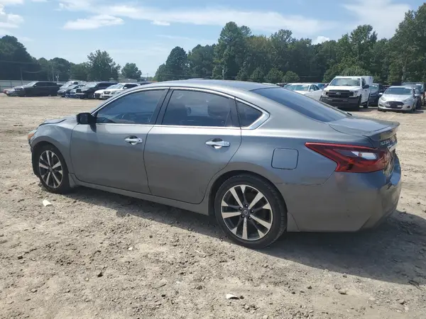 1N4AL3AP7HC165293 2017 NISSAN ALTIMA - Image 2