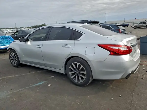1N4AL3AP7HC166363 2017 NISSAN ALTIMA - Image 2
