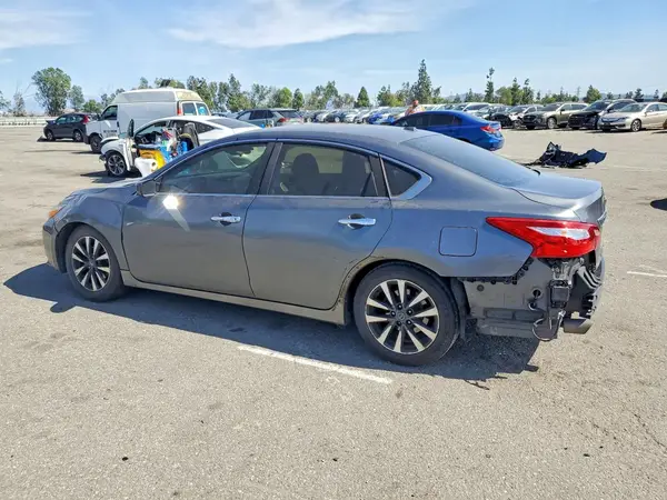 1N4AL3AP7HC176715 2017 NISSAN ALTIMA - Image 2