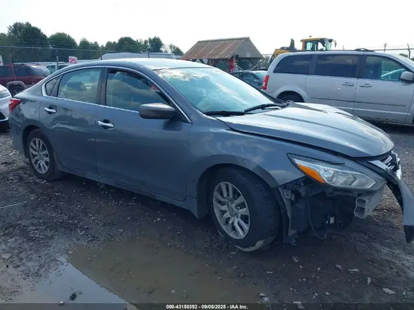 1N4AL3AP7HC176729 2017 NISSAN ALTIMA - Image 1