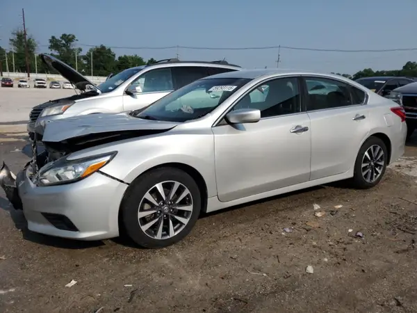1N4AL3AP7HC179761 2017 NISSAN ALTIMA - Image 1