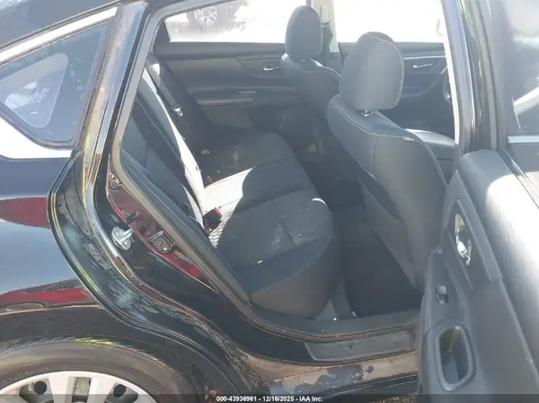 1N4AL3AP7HC180263 2017 NISSAN ALTIMA - Image 8