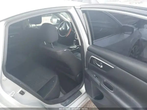 1N4AL3AP7HC180778 2017 NISSAN ALTIMA - Image 8