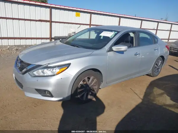 1N4AL3AP7HC180862 2017 NISSAN ALTIMA - Image 2