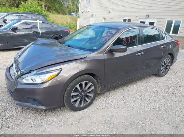 1N4AL3AP7HC182238 2017 NISSAN ALTIMA - Image 2