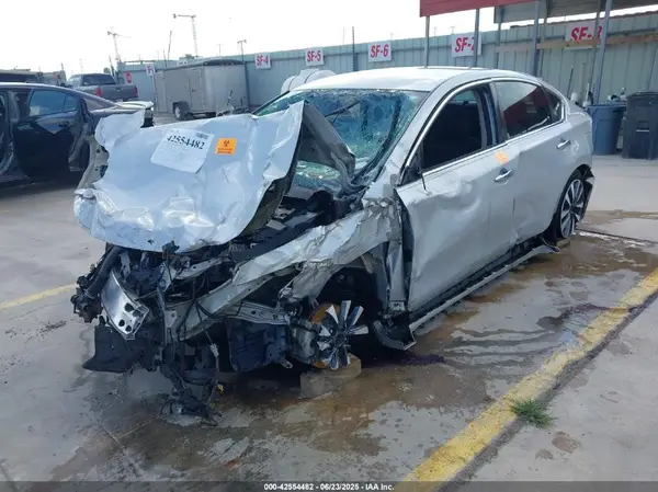 1N4AL3AP7HC182840 2017 NISSAN ALTIMA - Image 2