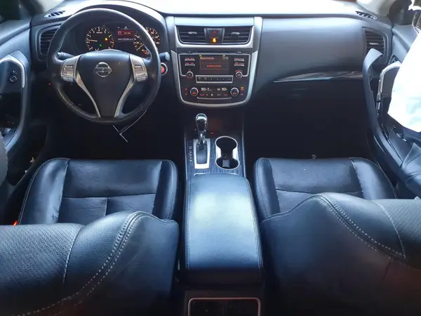 1N4AL3AP7HC185592 2017 NISSAN ALTIMA - Image 8