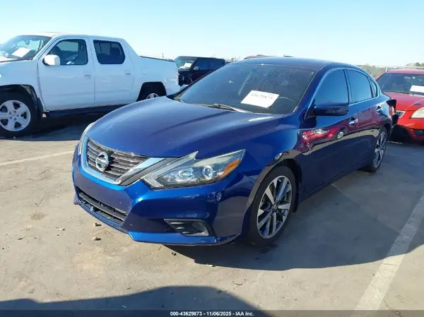 1N4AL3AP7HC188881 2017 NISSAN ALTIMA - Image 2