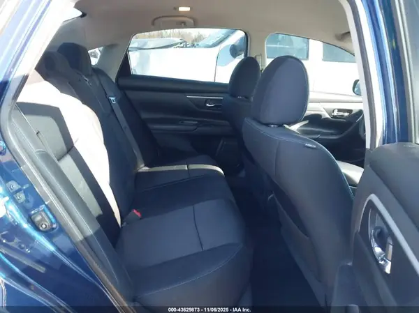 1N4AL3AP7HC188881 2017 NISSAN ALTIMA - Image 8