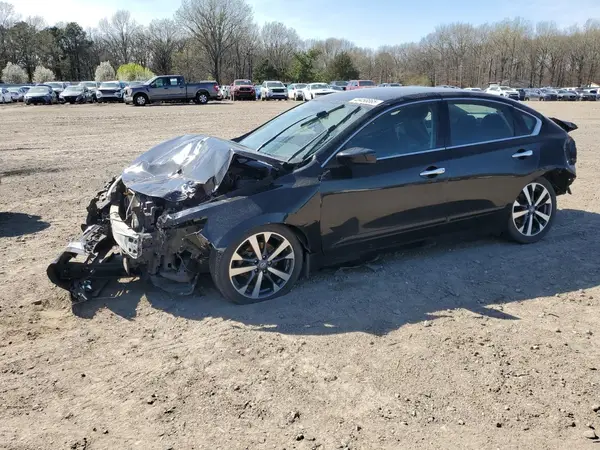1N4AL3AP7HC193272 2017 NISSAN ALTIMA - Image 1