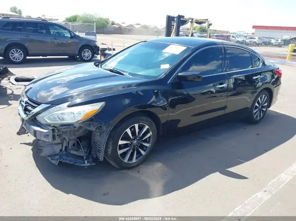 1N4AL3AP7HC193370 2017 NISSAN ALTIMA - Image 2