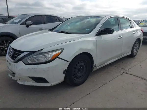 1N4AL3AP7HC194342 2017 NISSAN ALTIMA - Image 2