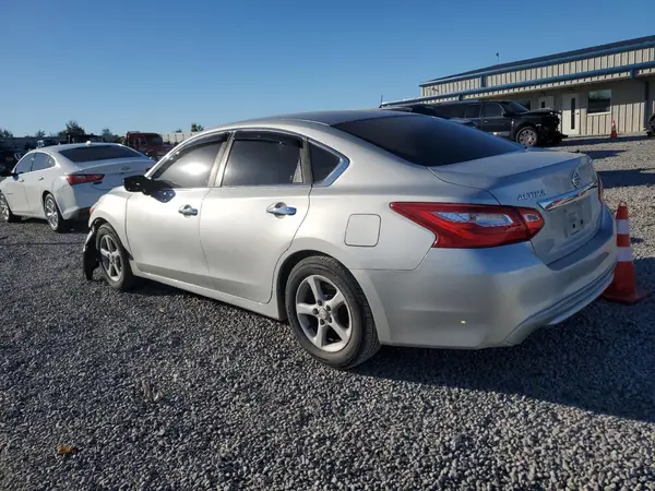 1N4AL3AP7HC195099 2017 NISSAN ALTIMA - Image 2