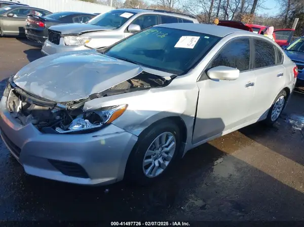 1N4AL3AP7HC197953 2017 NISSAN ALTIMA - Image 2