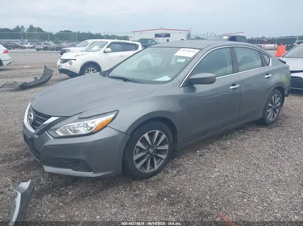 1N4AL3AP7HC199783 2017 NISSAN ALTIMA - Image 2