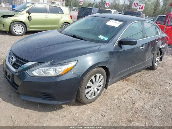1N4AL3AP7HC201175 2017 NISSAN ALTIMA - Image 2