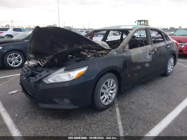 1N4AL3AP7HC201452 2017 NISSAN ALTIMA - Image 2