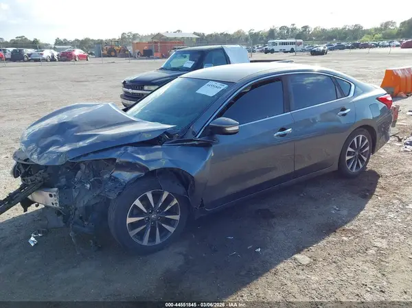 1N4AL3AP7HC201564 2017 NISSAN ALTIMA - Image 2