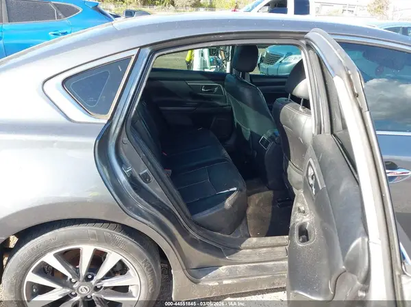 1N4AL3AP7HC201564 2017 NISSAN ALTIMA - Image 8