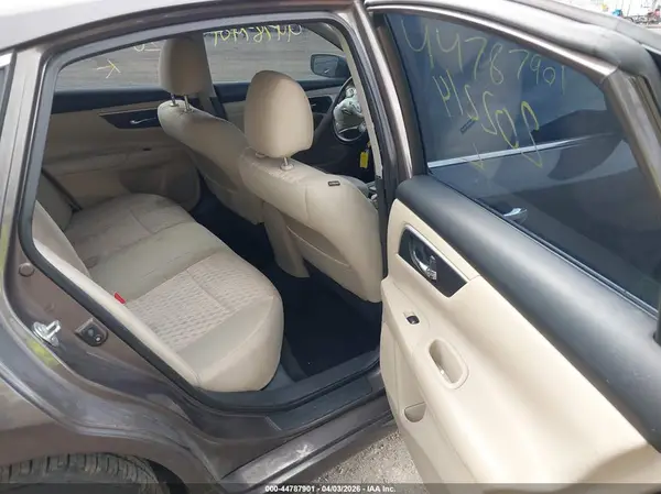1N4AL3AP7HC202214 2017 NISSAN ALTIMA - Image 8