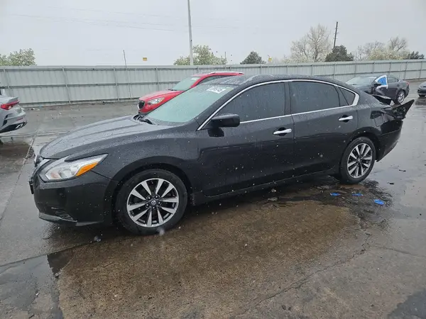1N4AL3AP7HC202567 2017 NISSAN ALTIMA - Image 1