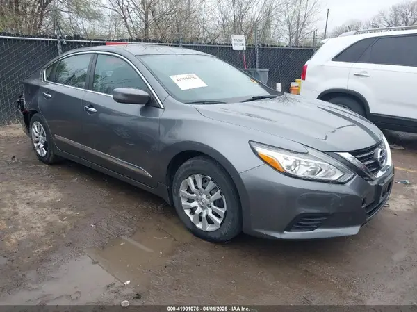 1N4AL3AP7HC205212 2017 NISSAN ALTIMA - Image 1