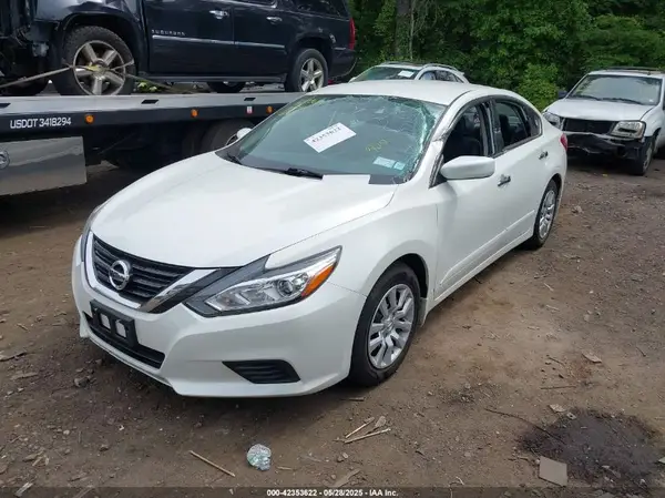 1N4AL3AP7HC205548 2017 NISSAN ALTIMA - Image 2