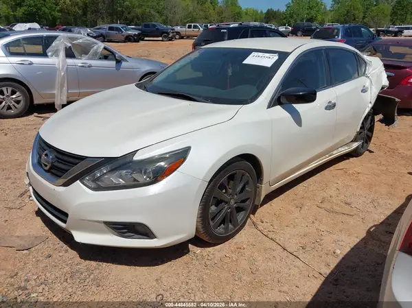 1N4AL3AP7HC207204 2017 NISSAN ALTIMA - Image 2