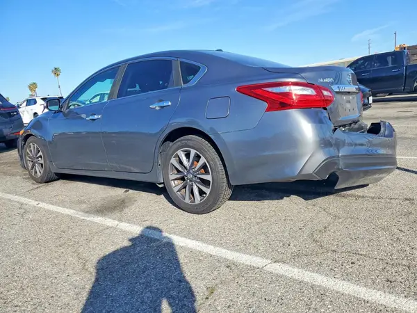 1N4AL3AP7HC207770 2017 NISSAN ALTIMA - Image 2
