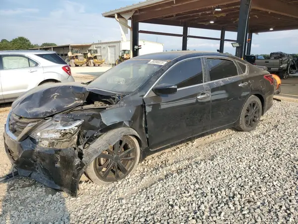 1N4AL3AP7HC208689 2017 NISSAN ALTIMA - Image 1