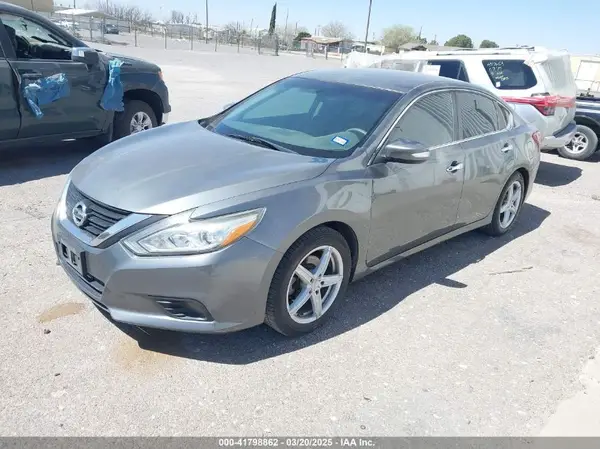 1N4AL3AP7HC209518 2017 NISSAN ALTIMA - Image 2