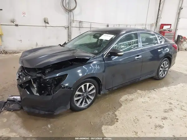 1N4AL3AP7HC210121 2017 NISSAN ALTIMA - Image 2