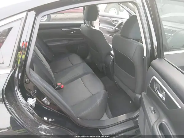 1N4AL3AP7HC213262 2017 NISSAN ALTIMA - Image 8