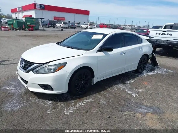 1N4AL3AP7HC218218 2017 NISSAN ALTIMA - Image 2