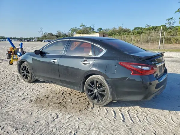 1N4AL3AP7HC218428 2017 NISSAN ALTIMA - Image 2