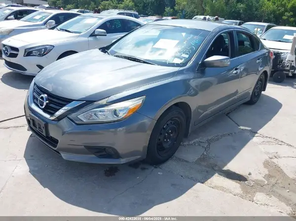 1N4AL3AP7HC220535 2017 NISSAN ALTIMA - Image 2