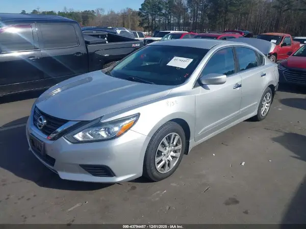 1N4AL3AP7HC224052 2017 NISSAN ALTIMA - Image 2