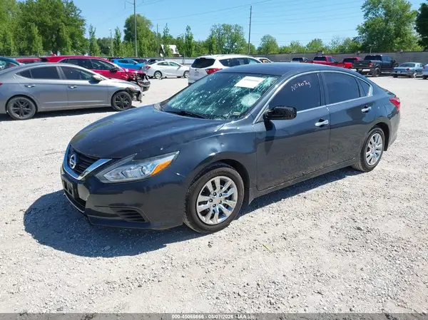 1N4AL3AP7HC226075 2017 NISSAN ALTIMA - Image 2