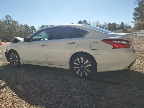 1N4AL3AP7HC229266 2017 NISSAN ALTIMA - Image 2