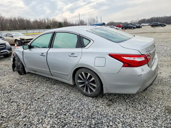 1N4AL3AP7HC229364 2017 NISSAN ALTIMA - Image 2
