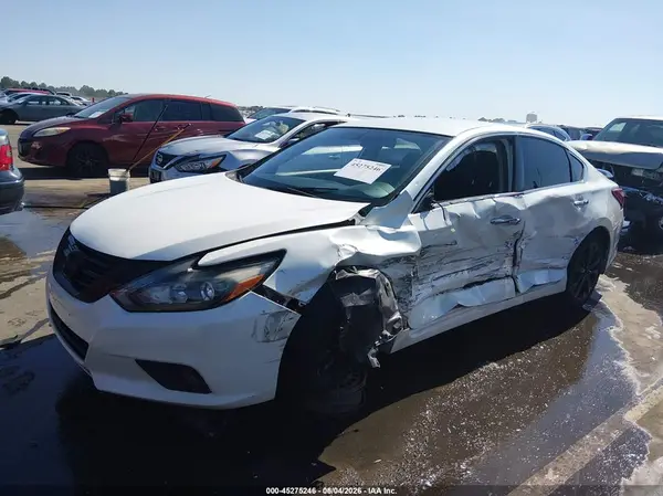 1N4AL3AP7HC229512 2017 NISSAN ALTIMA - Image 2