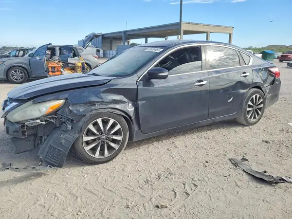 1N4AL3AP7HC231583 2017 NISSAN ALTIMA - Image 1