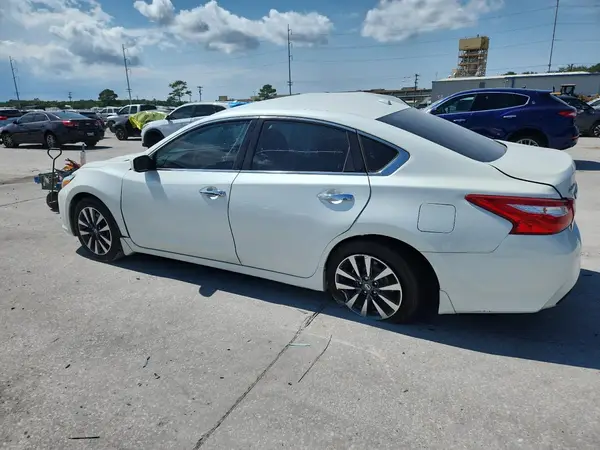 1N4AL3AP7HC233835 2017 NISSAN ALTIMA - Image 2
