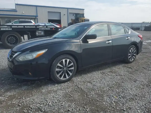 1N4AL3AP7HC240543 2017 NISSAN ALTIMA - Image 1